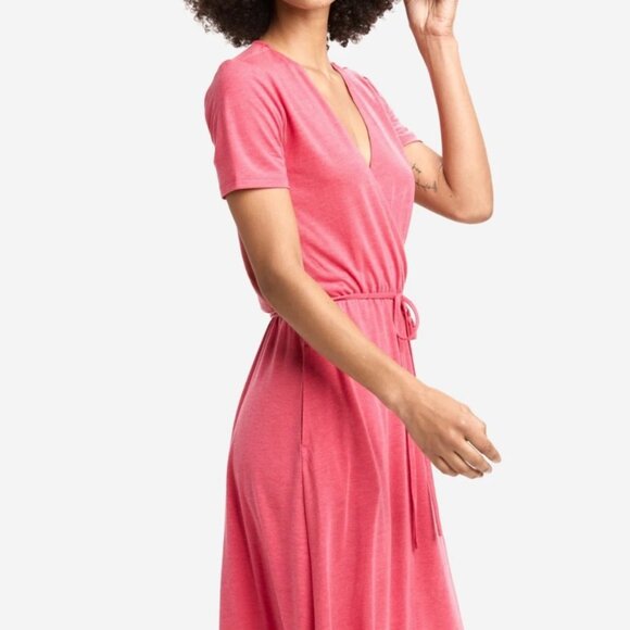 Elegant Pink Wrap Dress - Picture 2 of 10